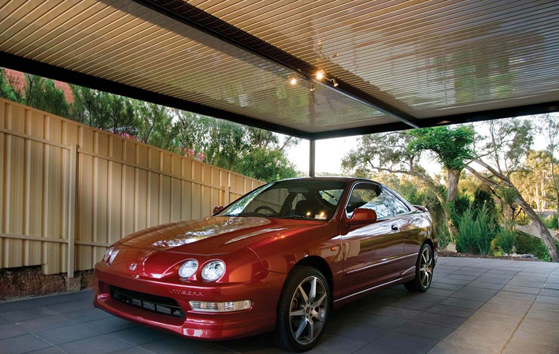 Double carport with Colorbond roof and metal supports
